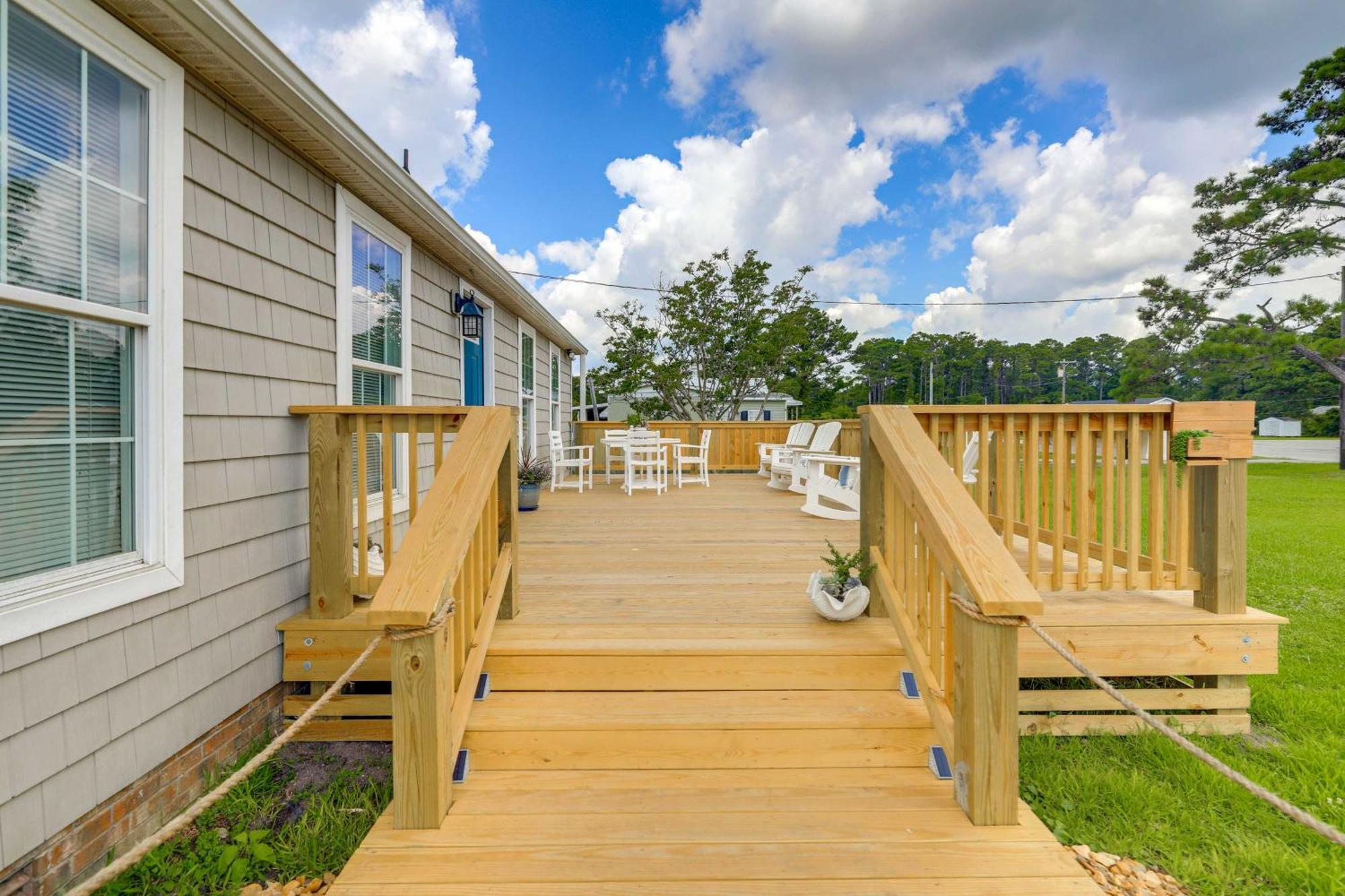 The Willowberry House With Deck And Grill! Harkers Island エクステリア 写真